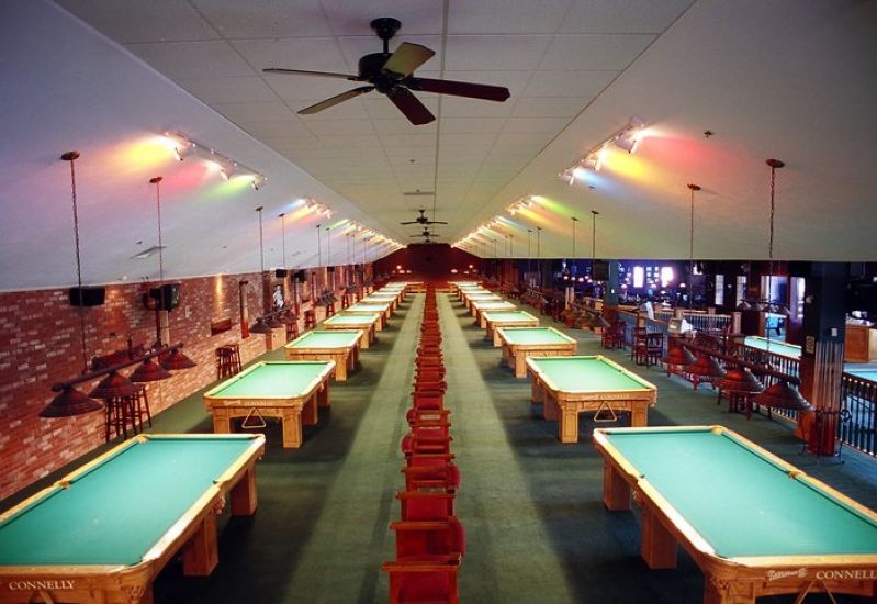 Maxamillians Billiards